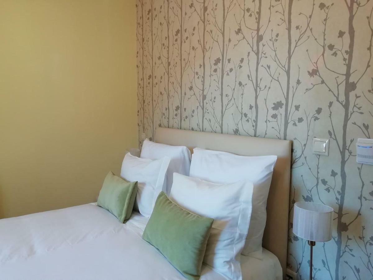 Adelaide Hotel Жереш Екстер'єр фото